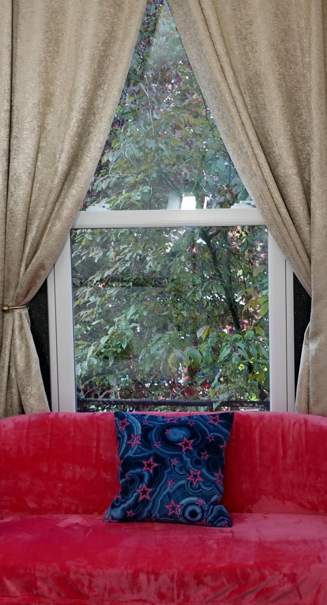 Beautiful London Home Sleeps 6, 2 Minutes To Metro Eksteriør bilde
